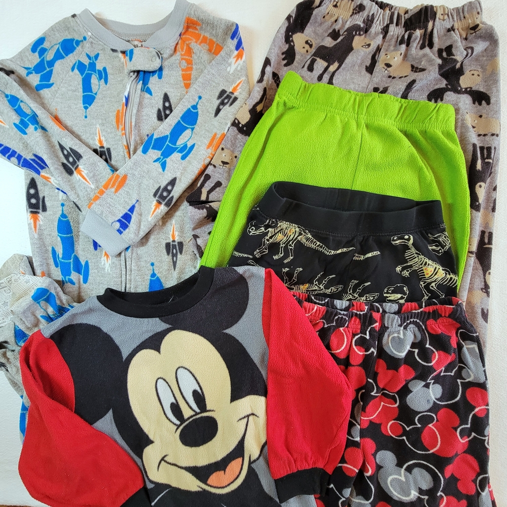 Lot Of 6 Pieces Kids Pajamas Size 4T, 4/5 Bottoms One Piece Footed Mickey Mouse